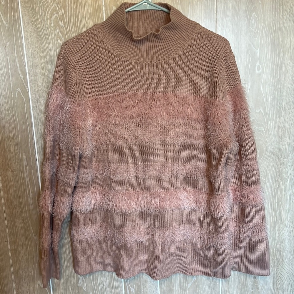 CK fluffy sweater